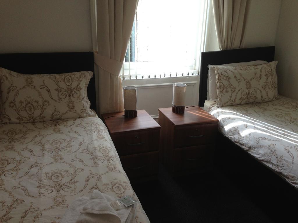 Onslow Guest House - Glasgow — Photos 1